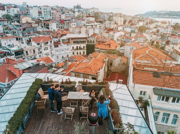 Envie de découvrir le meilleur rooftop à marseille ?